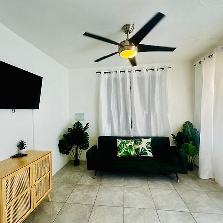 Tropical Getaway Villa อกวาดิยา ภายนอก รูปภาพ